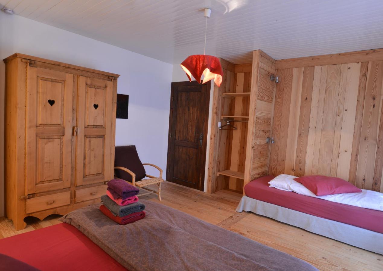مبيت وإفطار فينترون Le Chalet De Valentine المظهر الخارجي الصورة
